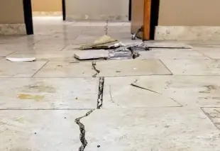 Reasons for Cracks in Marble Flooring